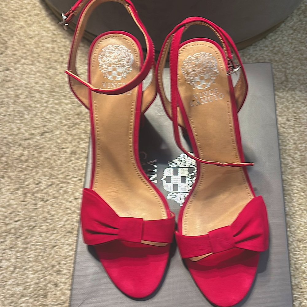 Vince Camuto Shoes